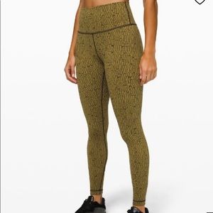 Lululemon Wunder Under HR tight 28” legging